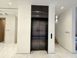Shrewsbury Road (D11), Terrace #514439871